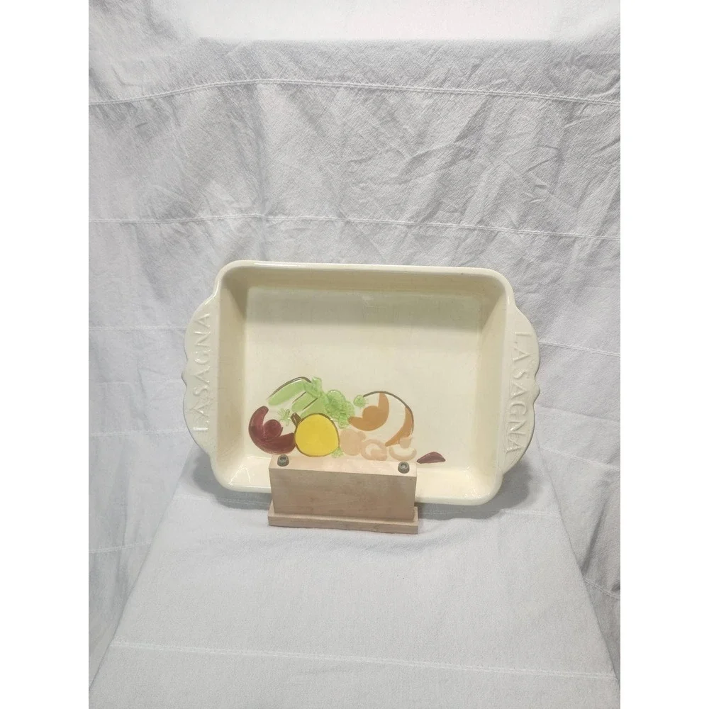 Vintage USA Pottery 1025 Lasagna Baker Ceramic Casserole Dish Vegetable Motif